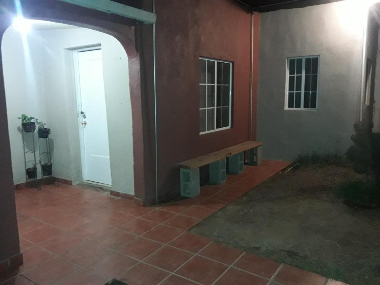 Family Room Lodging House Ensenada Exterior foto